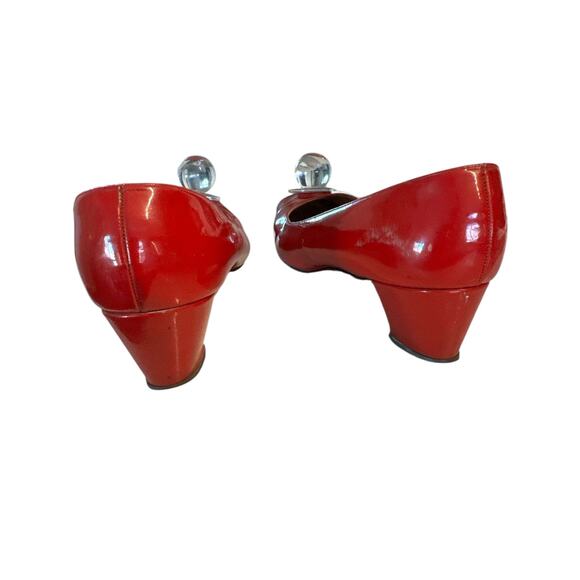 VTG 60s Saks Fifth Avenue Fenton Last RED PATENT LEATHER "ART DECO" HEELS 7.5 - Picture 5 of 8